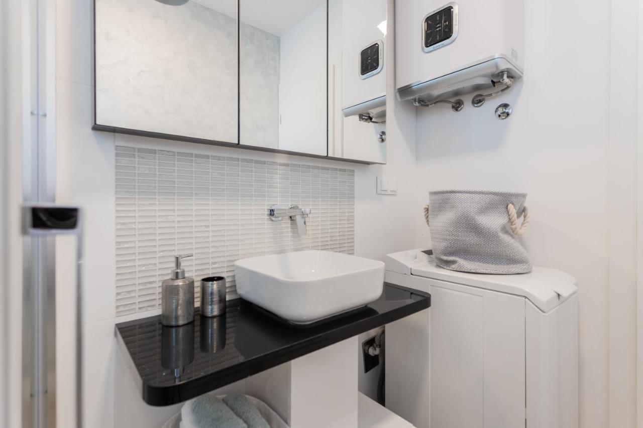 New Modern Apartment "Marjan" Podstrana Bagian luar foto